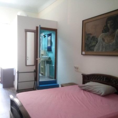 شقة Ampia Stanza Con Bagno Privato, Centro ساساري المظهر الخارجي الصورة